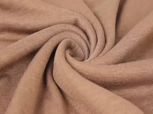 Popolna tkanina za udobje in stil