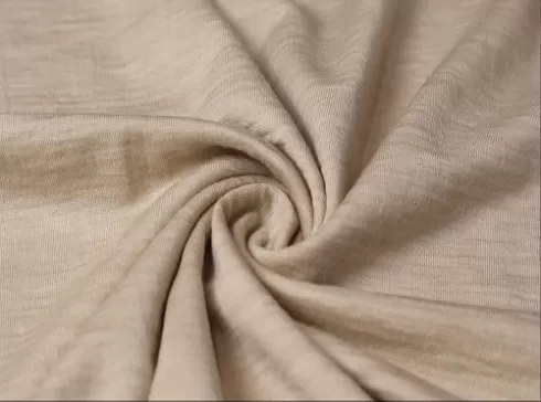 100% volnena enojna majica — zmogljivost, udobje in naravna odličnost